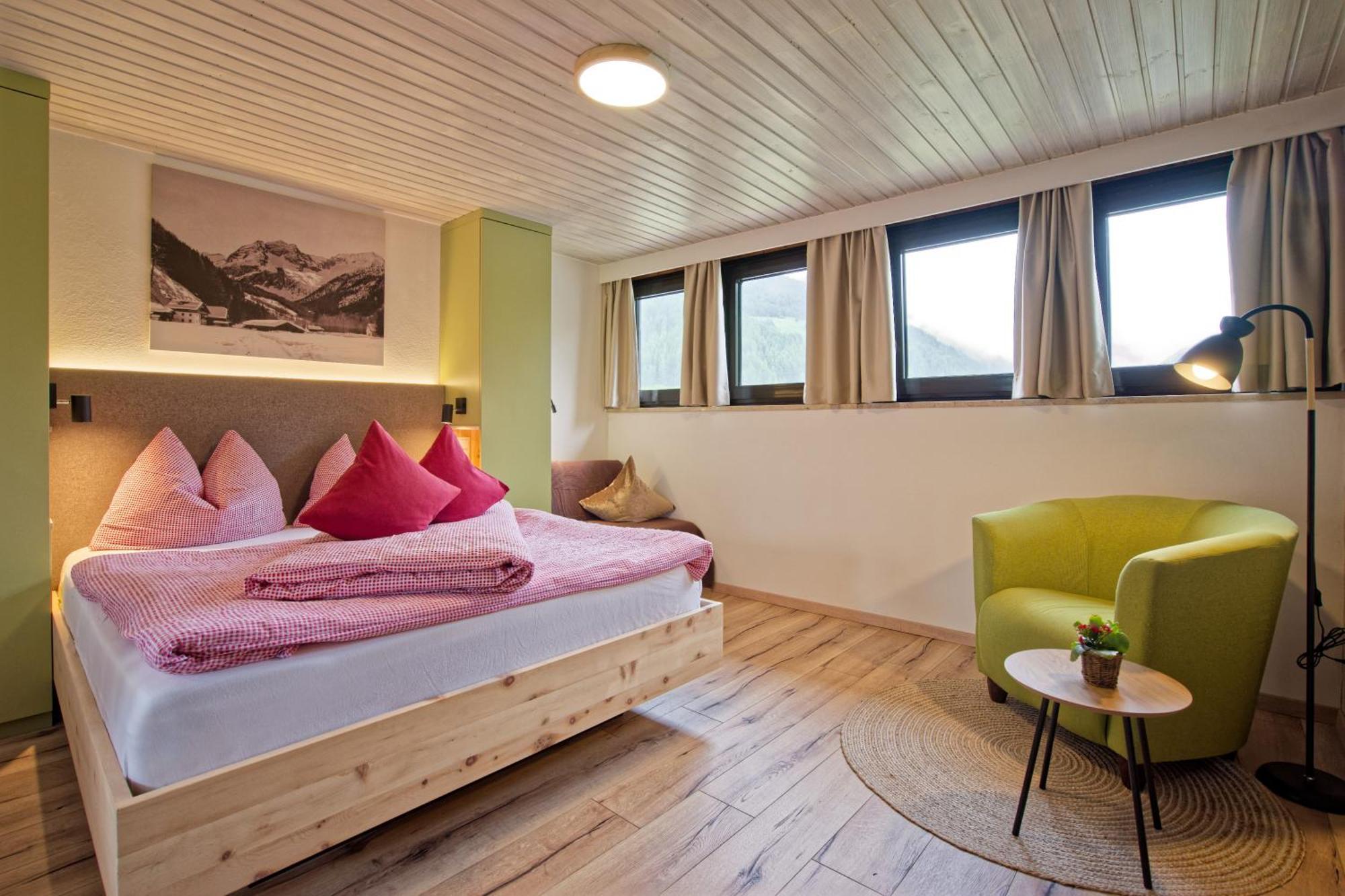 Bergchalet Hotel Reinerhof Riva di Tures Dış mekan fotoğraf